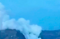 哥斯达黎加一座火山喷发